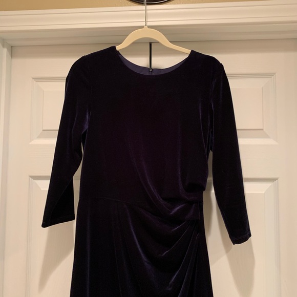 Eliza J Dark Blue Velvet Midi Dress Size 12 - Picture 2 of 4